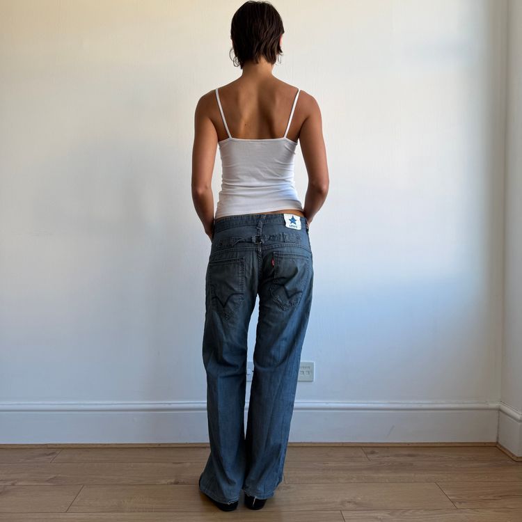 Levi’s cinch back star jeans - Size 30x32 image 8