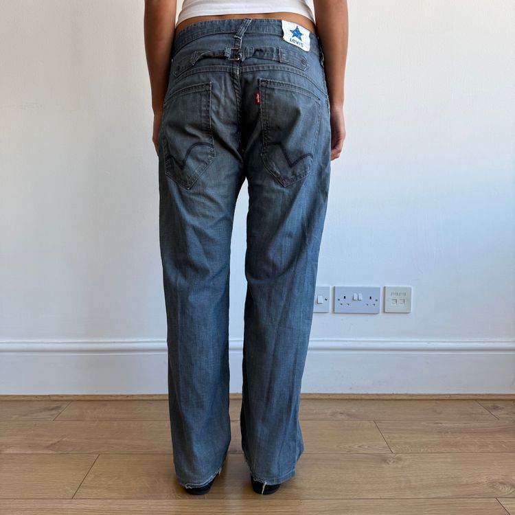 Levi’s cinch back star jeans - Size 30x32 image 4