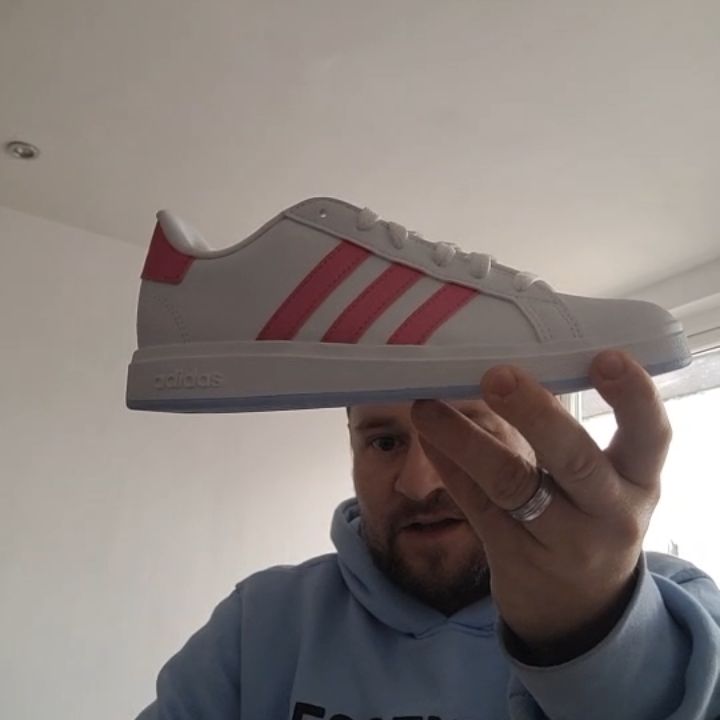 Adidas Grand Court 2.0 size uk 3.5
