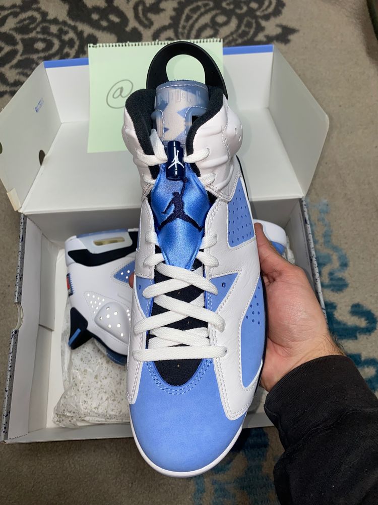 Immagine di Jordan 6 university blue  2