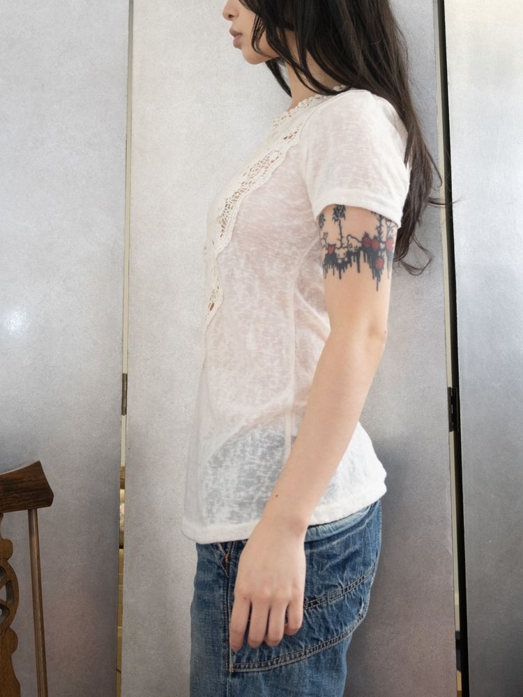 IVORY LACE BIB SHORT-SLEEVE TUNIC TOP 2