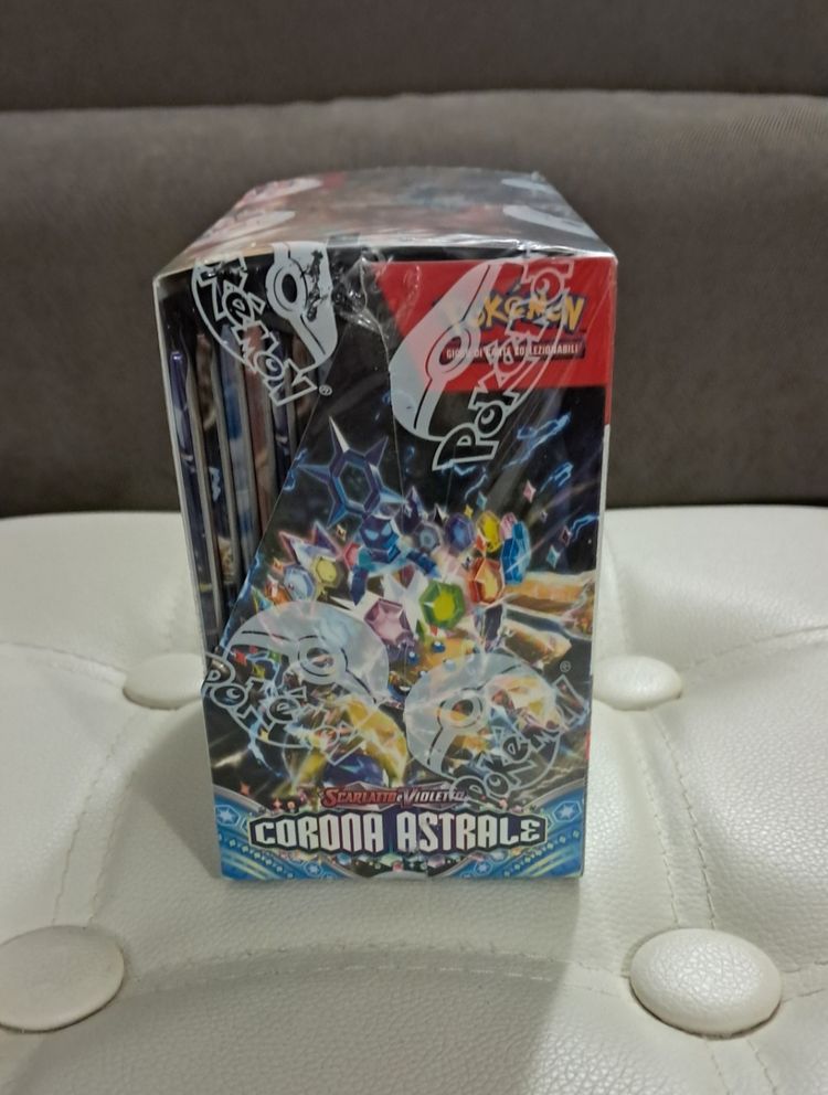 Pokémon Box sigillato di Corona Astrale da 36 bustine ITA obraz 3