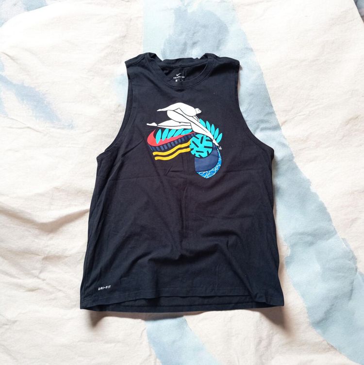 Nike Nike Sleeveless Athletic Tee product image