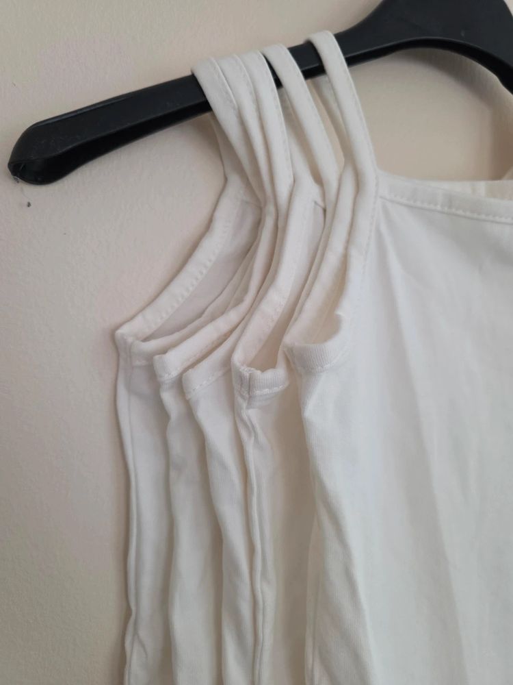 Immagine di 🤍 Shein Pack of 5 White / Cream Strappy Cami Baby Bodysuits / Vests (18-24 Months) New with Tags 2