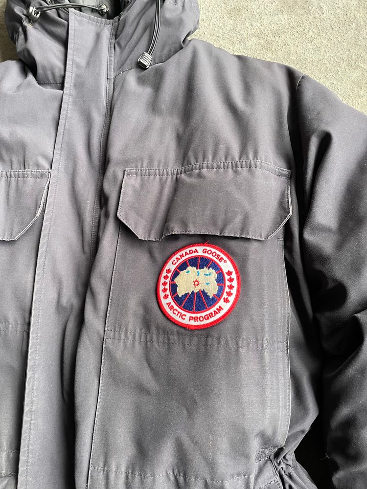 Canada Goose Expedition Parka – black 3