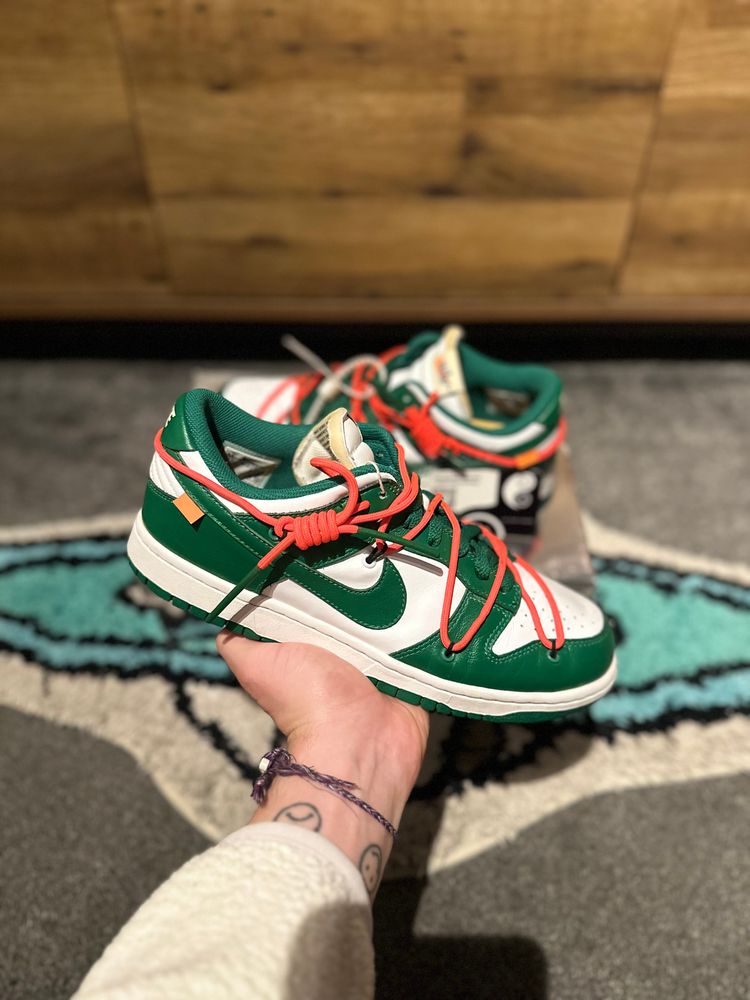 Nike Dunk Off-White “Pine Green” U.K. 8.5