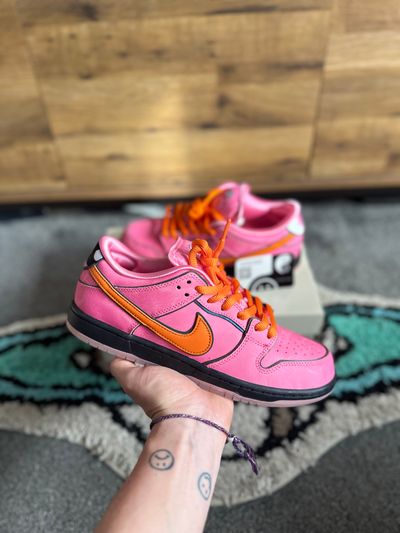 Nike dunk SB Powerpuff girls “Blossom” U.K. 7.5