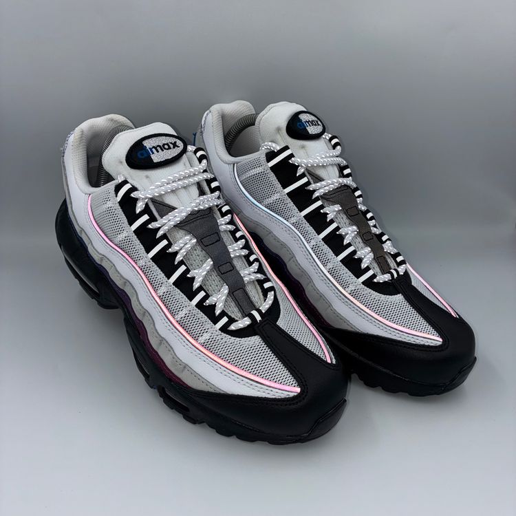 Nike Air Max 95 “Toronto” image 3
