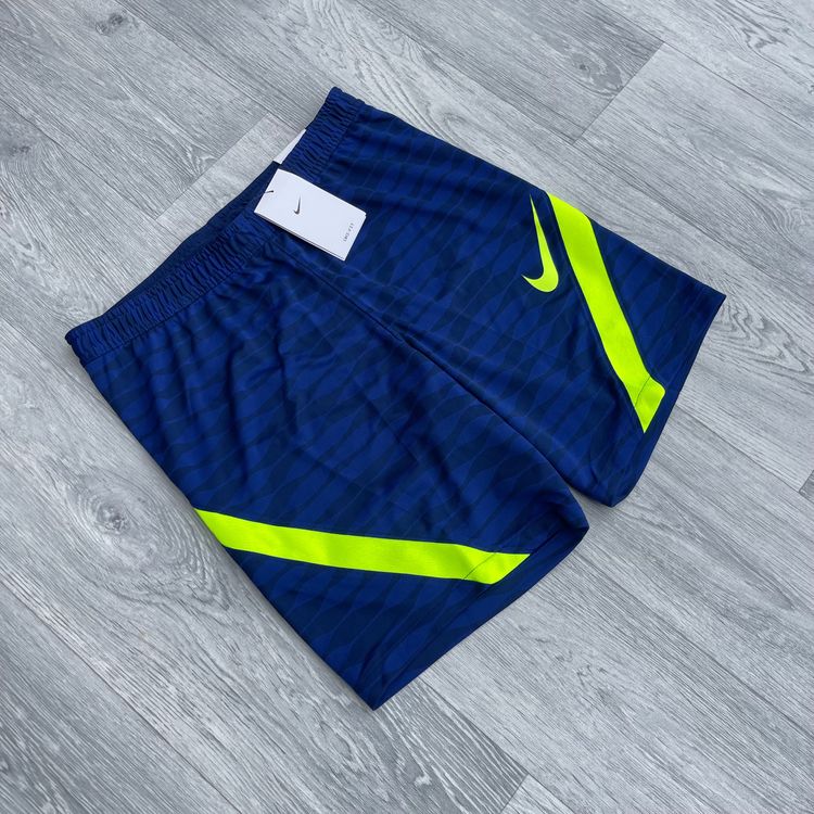 Immagine di Nike Dri Fit Strike Half Zip Track Top and Shorts Set - Blue/Volt 5