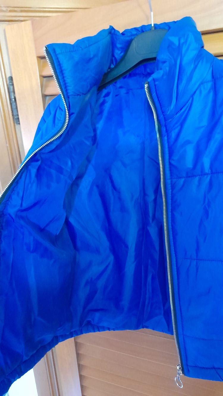 Giacca piumino azzurra da donna corta  image 6