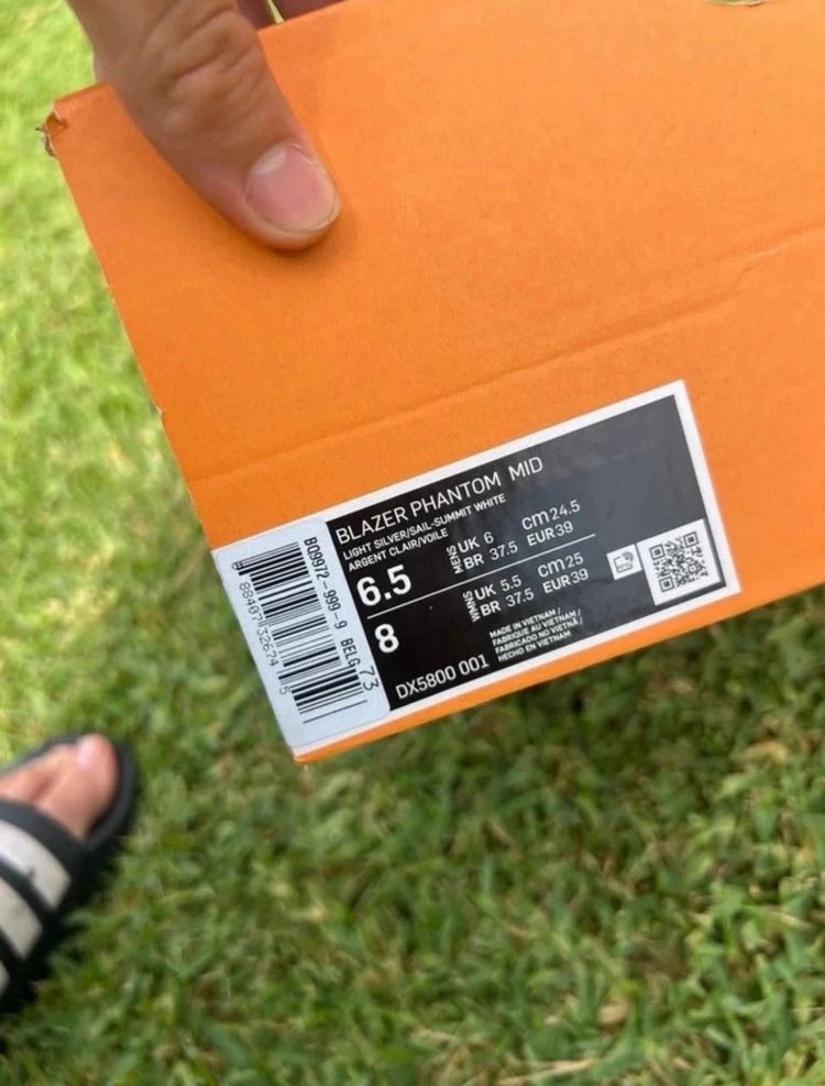Nike Blazer Phantom Mid Sneakers image 7