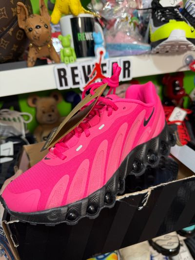 Nike Pink And Black DN - new pink