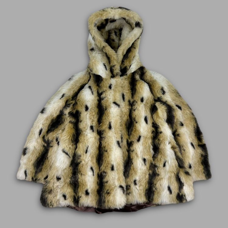 Marble 2000's faux lynx fur hooded coat with clasp closures (XS) wms image 1