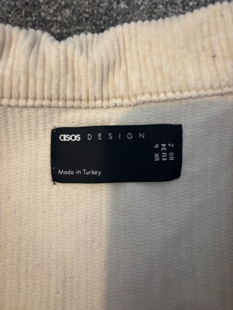 Asos Design Beige Corduroy Half-Zip pullover  5