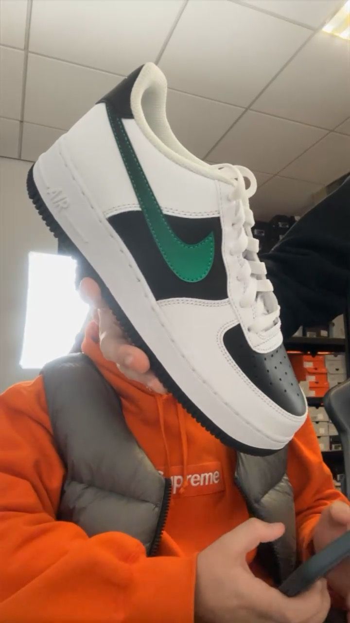 Nike NIKE AIR FORCE 1 WHITE GREEN UK 5.5 FZ4353-100 product image