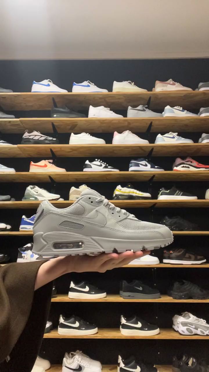 Nike Air Max 90 image 1