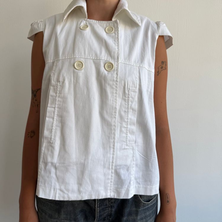 White short sleeve peacoat - Size M/L image 2