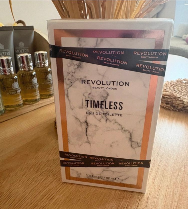 Revolution Beauty London Timeless Eau De Toilette