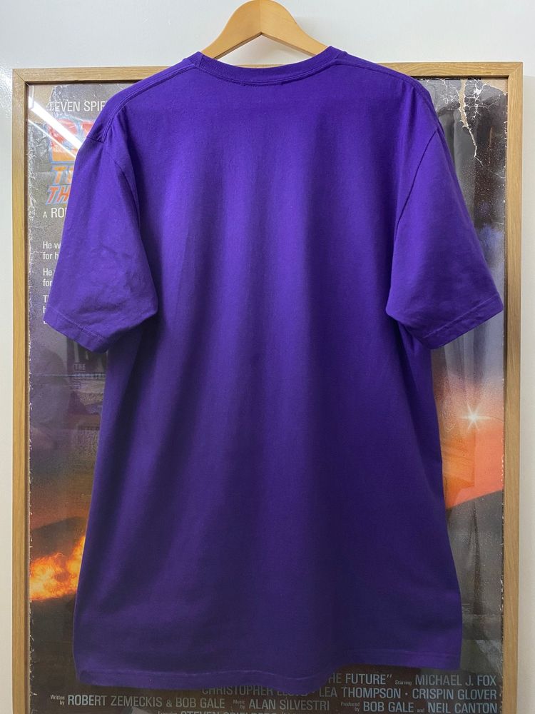 SS2025 Supreme Receiver MF DOOM Doomsday Tee obraz 3