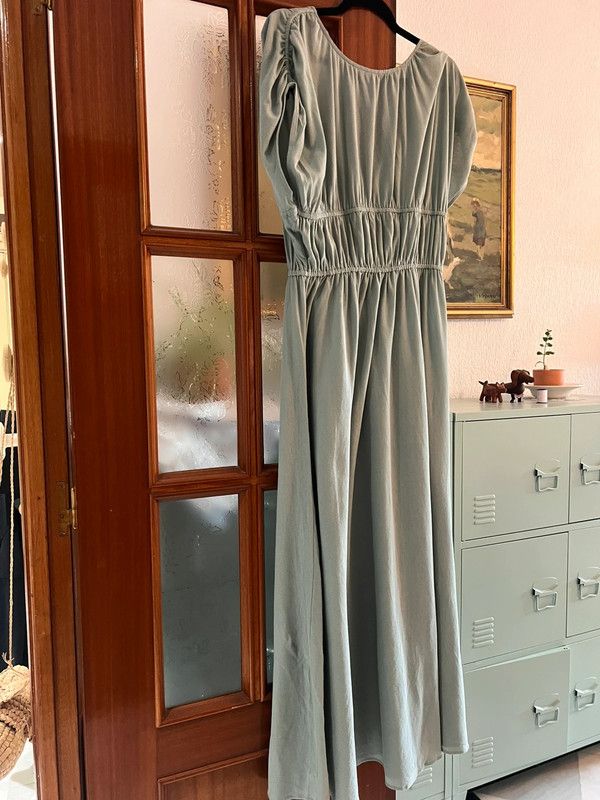 Immagine di Hermoso vestido COS color turquesa pastel 🧚 6