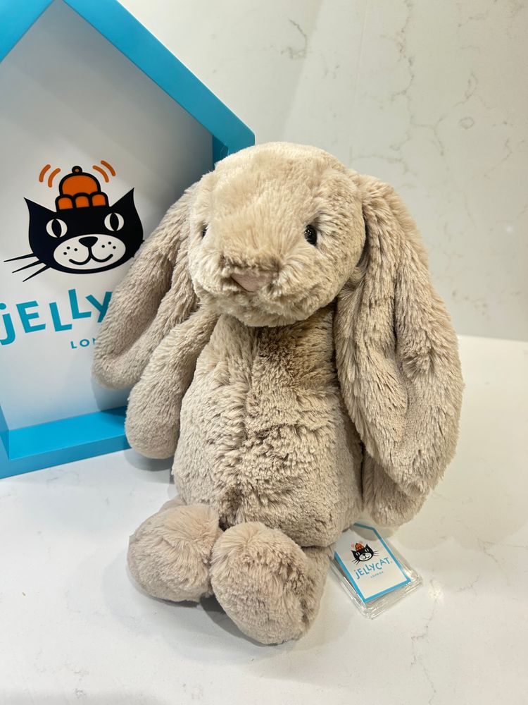 Jellycat Bashful Bunny BNWT 
