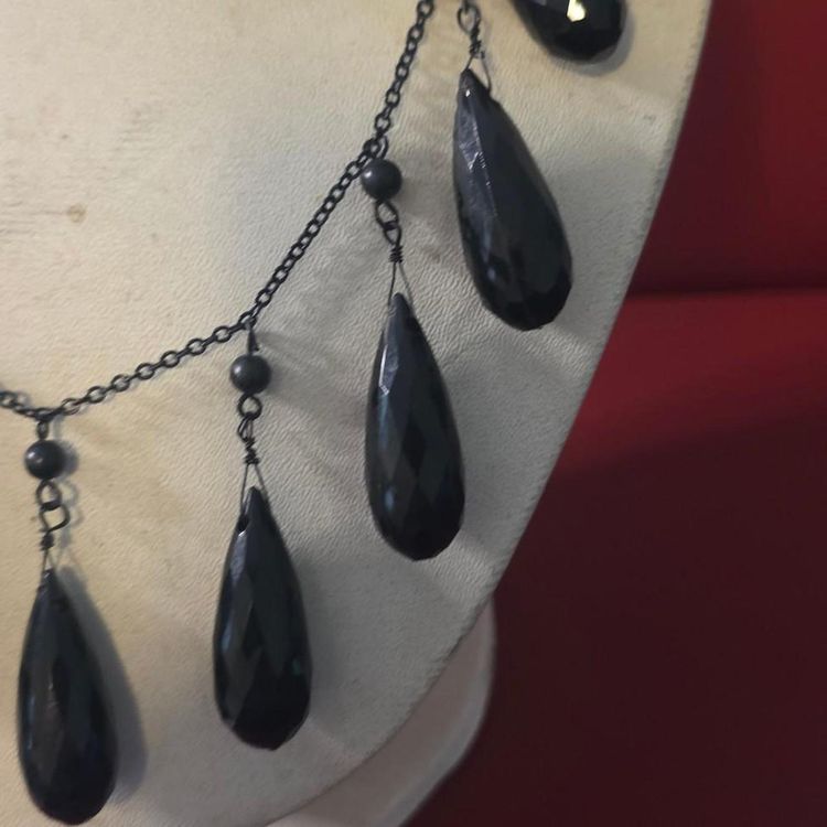 Immagine di Black Teardrop Pendant Necklace 4