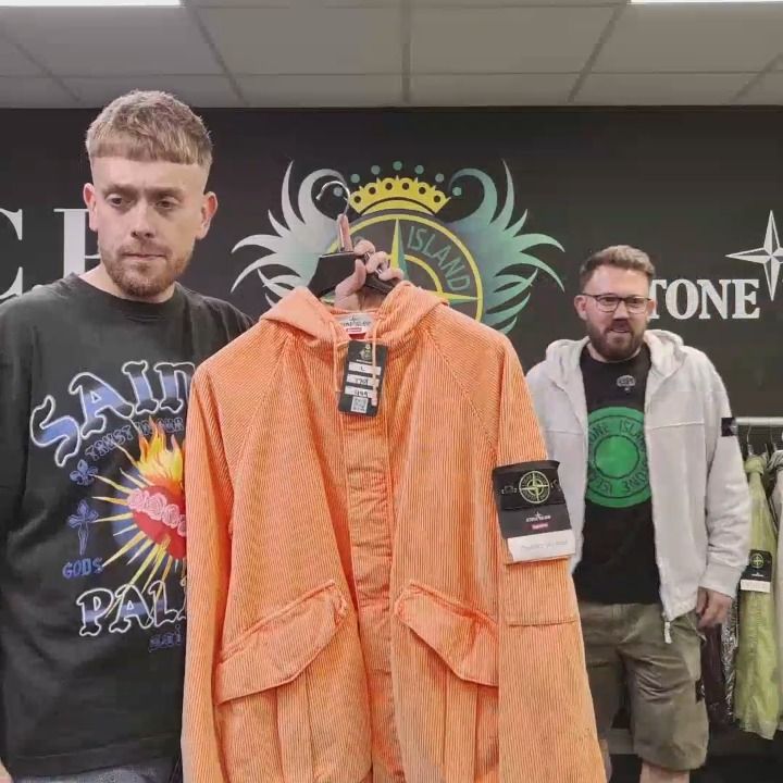 Stone Island 1701		stone island  X Supreme Cordyroy 500 Frost	Orange	L product image