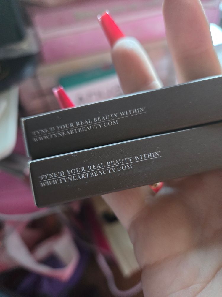 Fyne Cosmetics  4