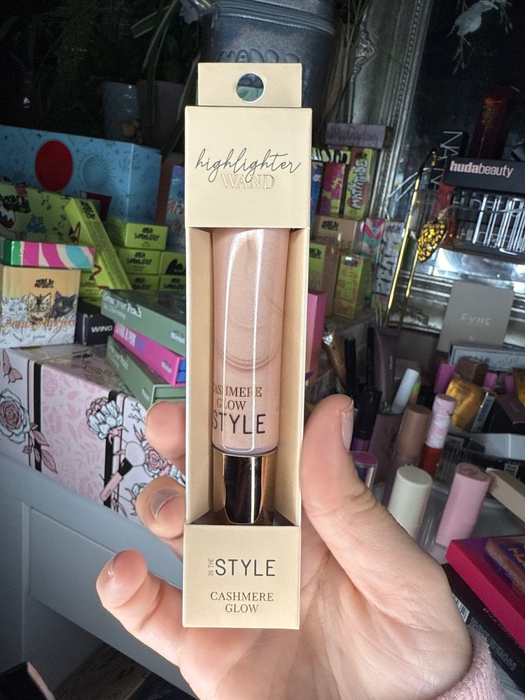 Highlighter in the style 