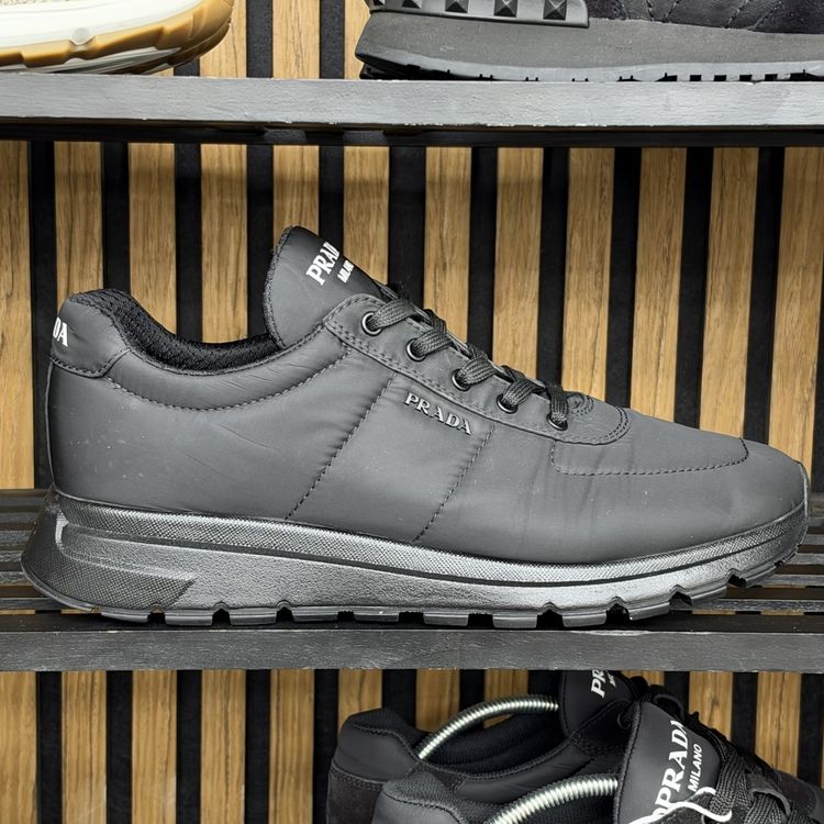 Prada Prax UK 10.5 image 1