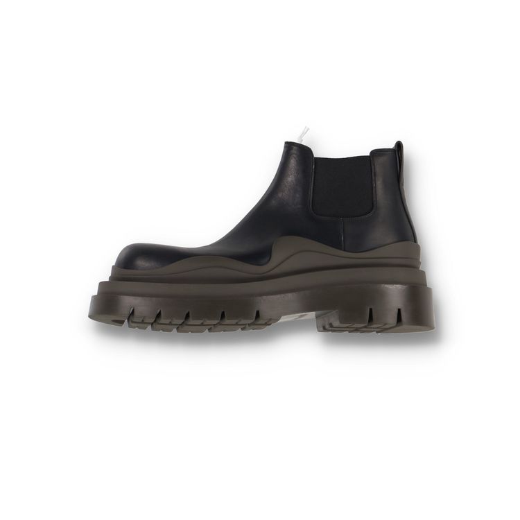 Bottega Veneta Black Camping Tire Cropped Chelsea Boots