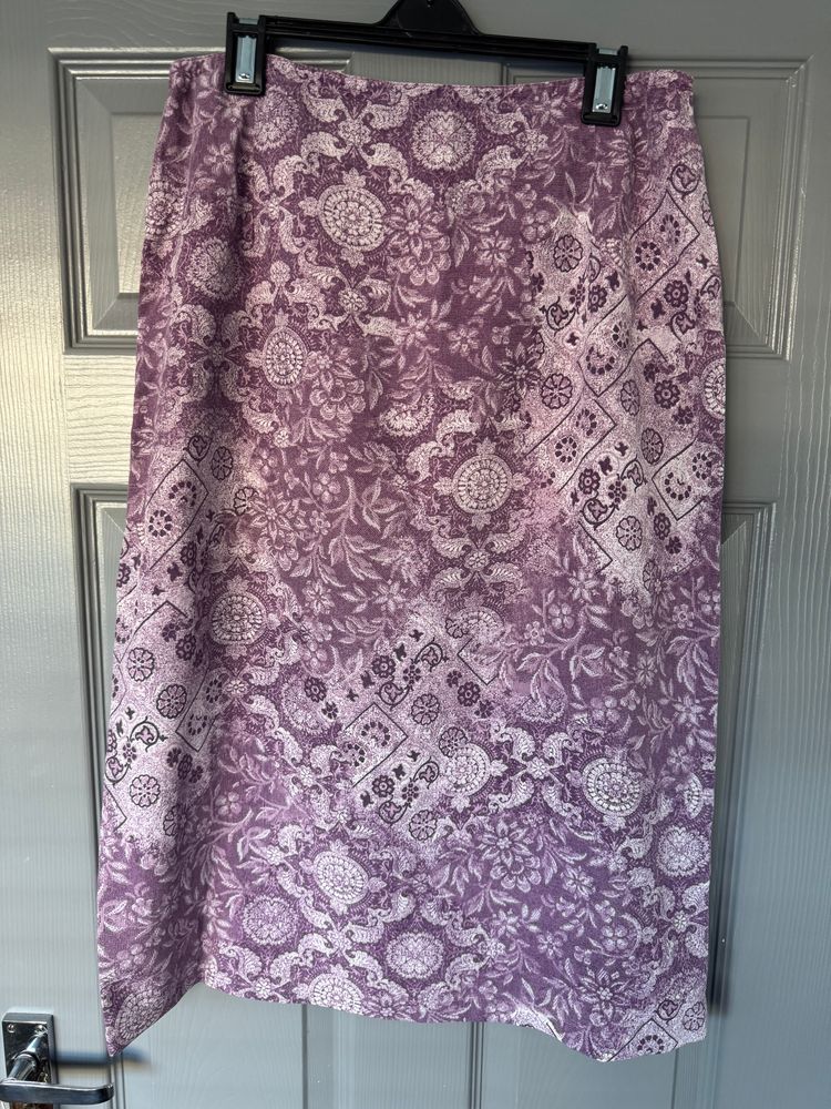 Marks & Spencer Purple Floral Skirt (vintage)  image 2