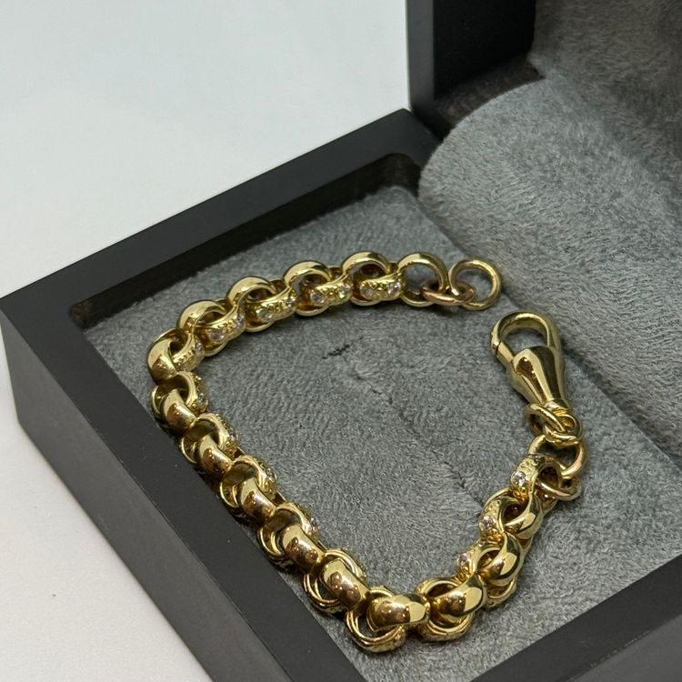 Babys 9ct Belcher Cubic Bracelet image 8