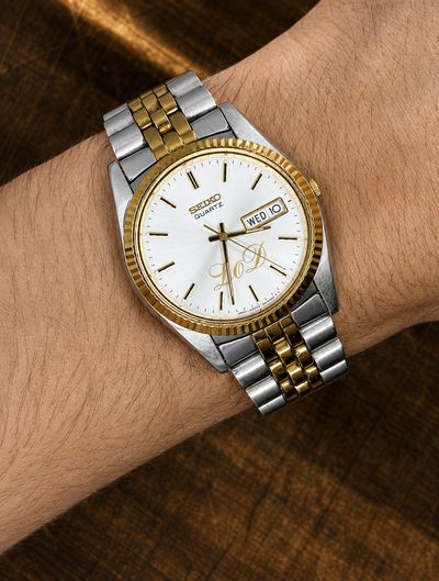 Vintage Seiko Quartz Day Date Watch | Two-Tone Bracelet | Gold Fluted Bezel | Japan Made 4