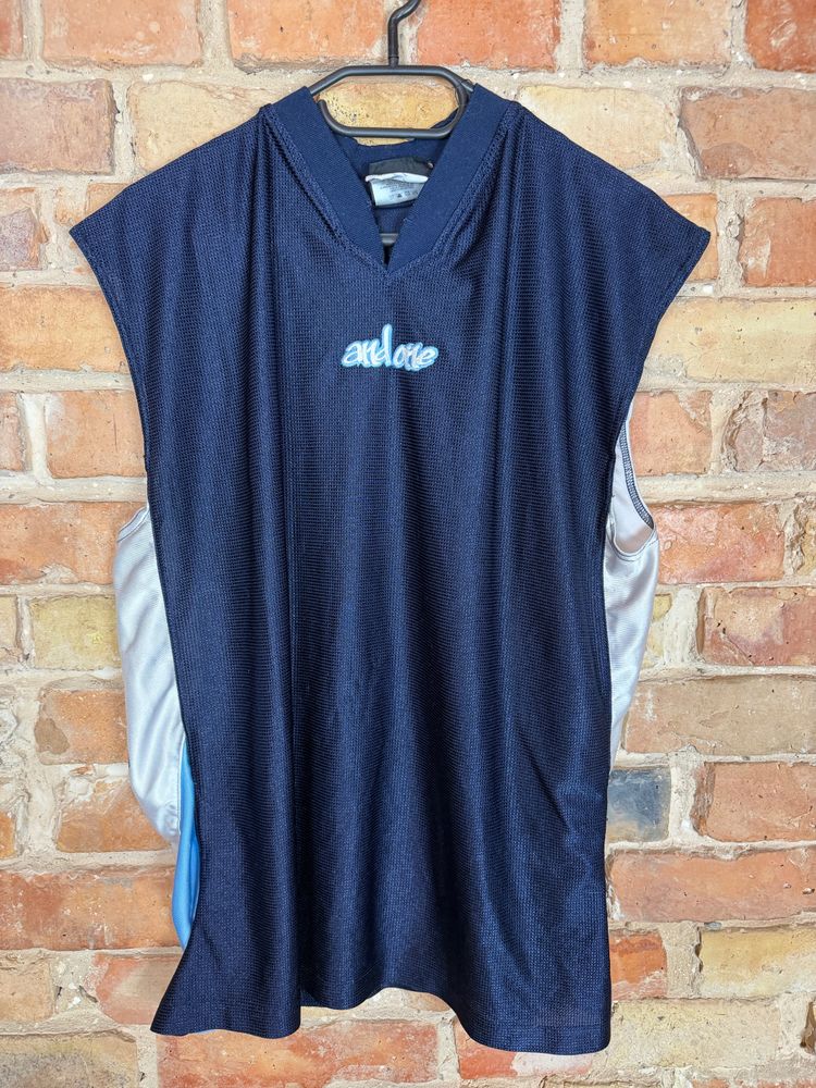 Sleeveless Sports Top