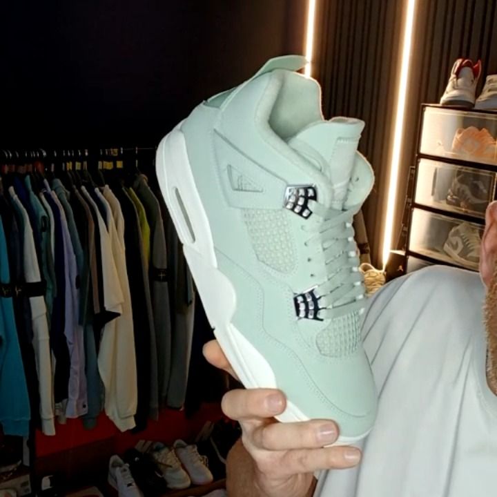Jordan Jordan 4 Seafoam Size UK9/9.5 product image