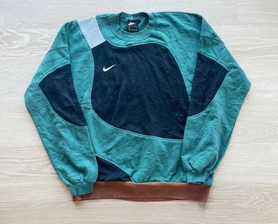 Nike upcycled Sweatshirt