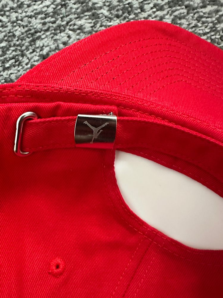 Jordan Red Cap 2