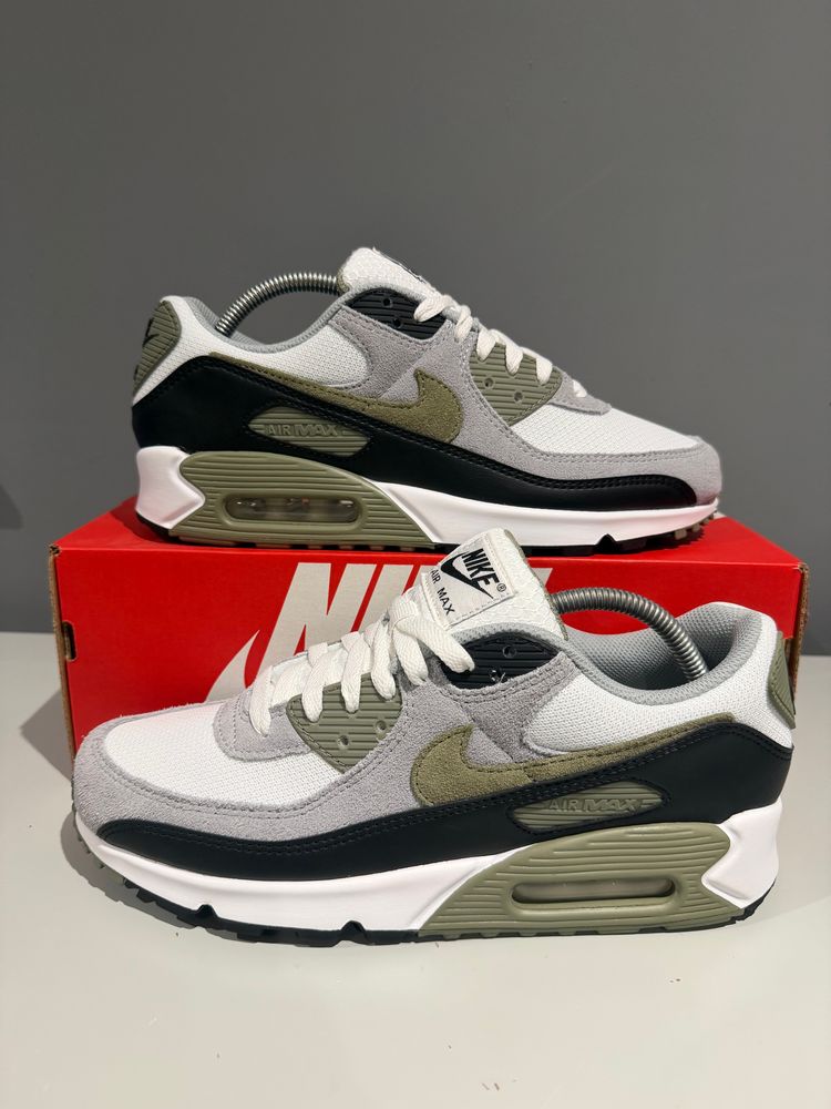 Immagine di Nike Air Max 90 Silver Sage UK 8.5  1