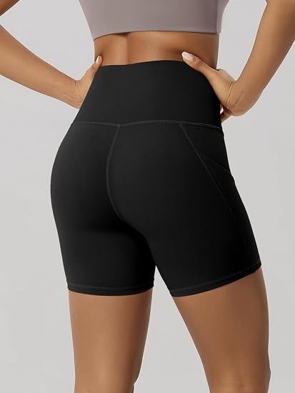 Immagine di Black High-Waisted Athletic Shorts With Side Pocket 4