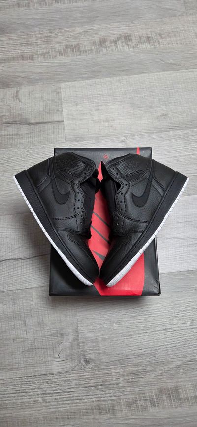 Jordan 1 Perforated