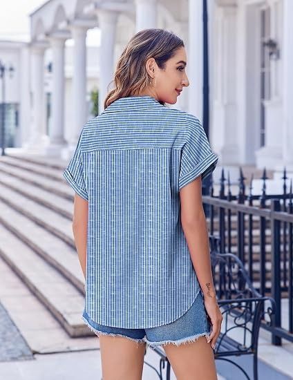 Blue Striped Short Sleeve Button-Up Shirt obraz 3