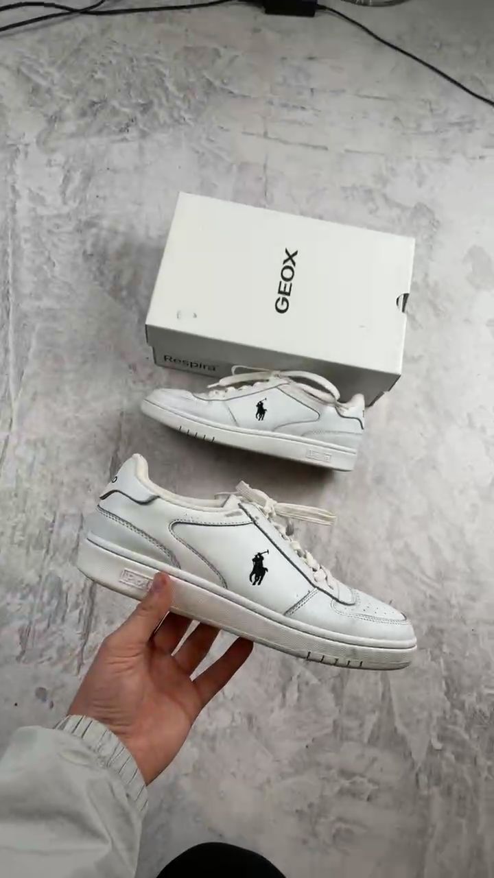 Polo Ralph Lauren Sneakers image 1