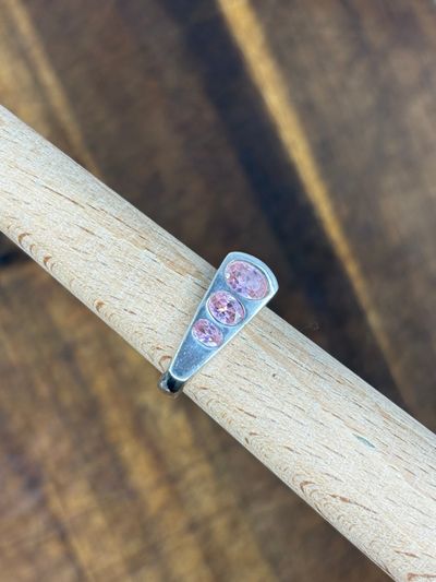 Vintage Pink Topaz Stone Trilogy Ring – Sterling Silver