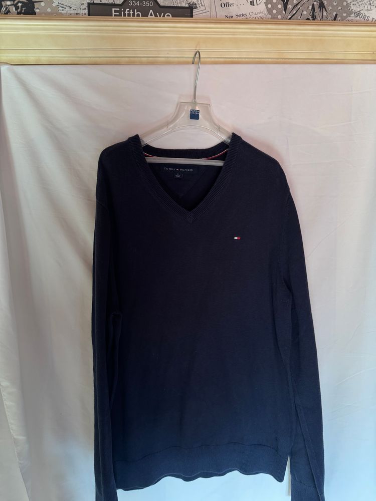 Tommy Hilfiger Tommy Hilfiger Men'S Navy Blue V-Neck Sweater product image