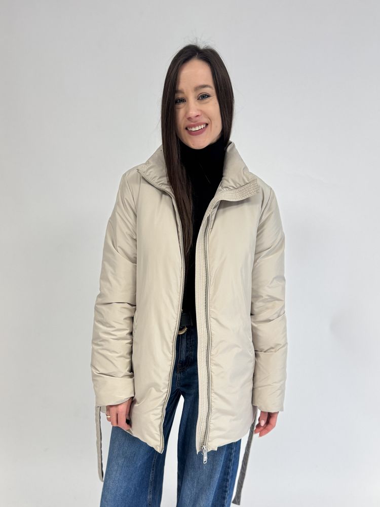 Puchowa kremowa kurtka o dłuższym kroju  imagen 4