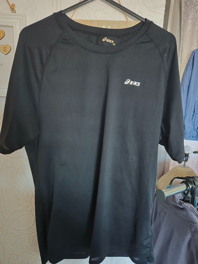 asics black shirt