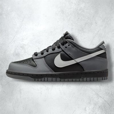 Nike Dunk Low āBlack/Reflect Silverā (SIZE UK 5.5)