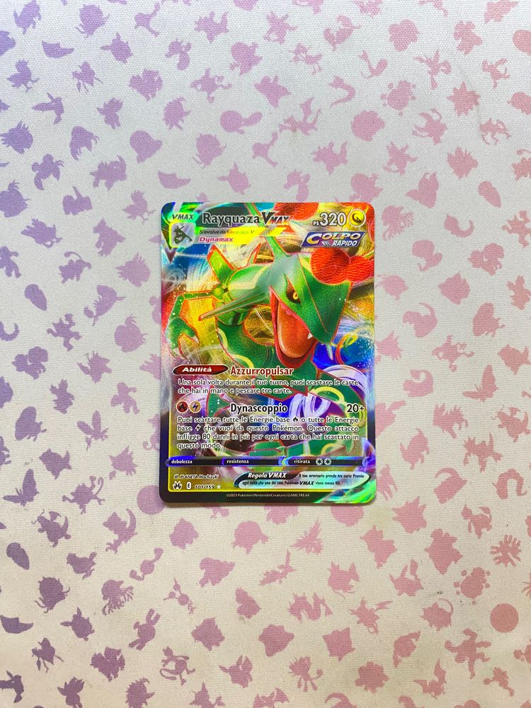 Rayquaza Vmax Pokémon Card