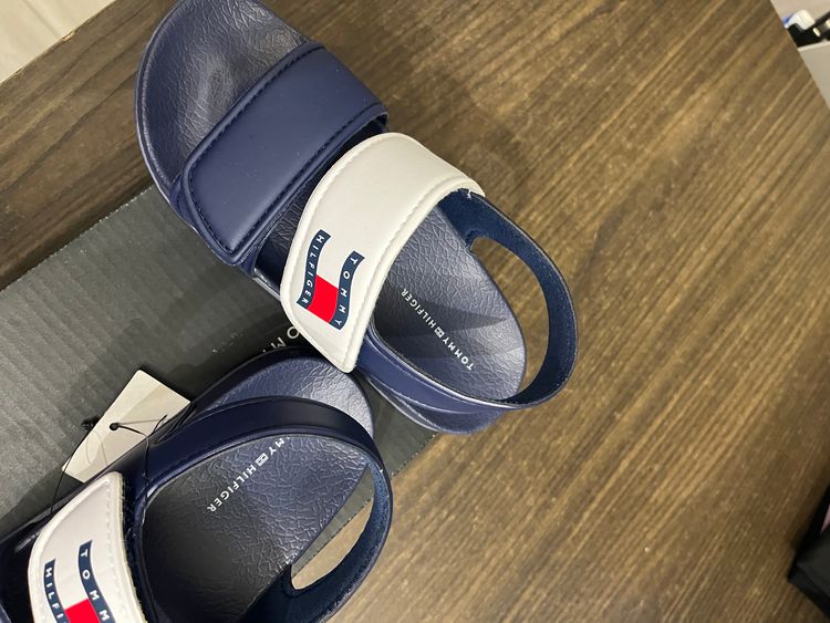 Tommy Hilfiger Navy And White Sandals imagen 2